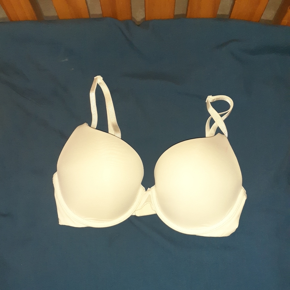 Victoria Secret Underwire Bra Push Up Bra